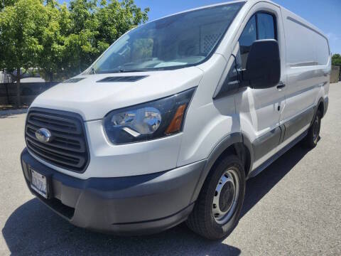 2018 Ford Transit Van RWD photo