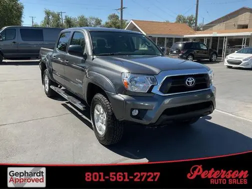 2015 Toyota Tacoma  4WD photo
