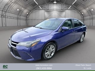 2015 Toyota Camry SE FWD photo