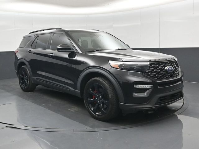 2023 Ford Explorer ST 4WD photo