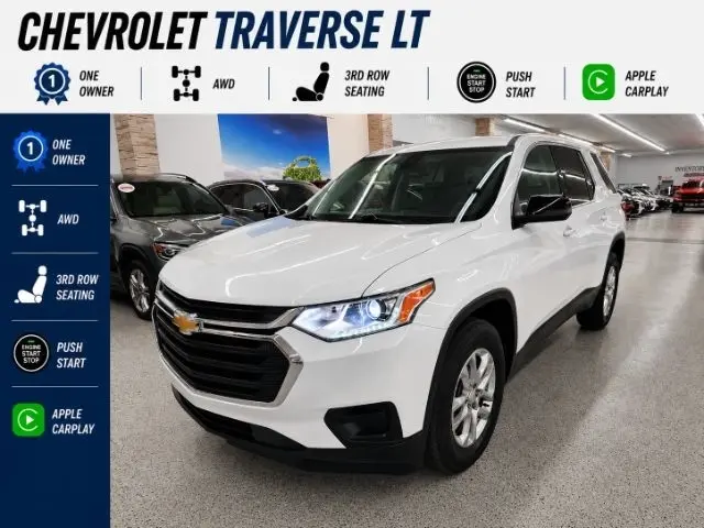 2021 Chevrolet Traverse LS AWD photo