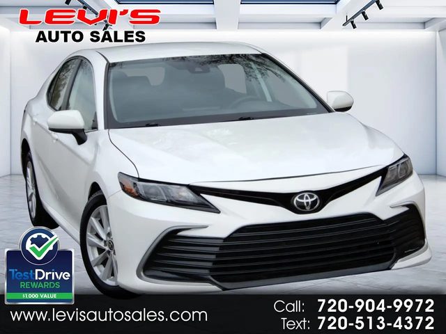 2022 Toyota Camry LE FWD photo