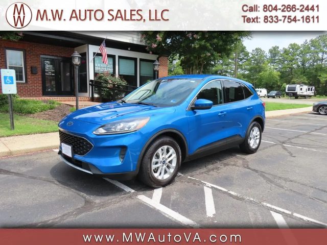 2020 Ford Escape SE FWD photo