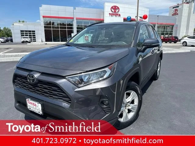 2021 Toyota RAV4 XLE AWD photo