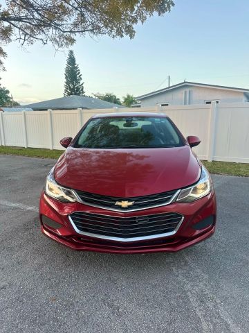 2018 Chevrolet Cruze LT FWD photo
