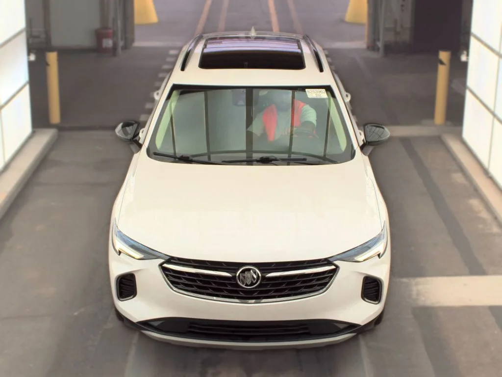 2023 Buick Envision Essence FWD photo