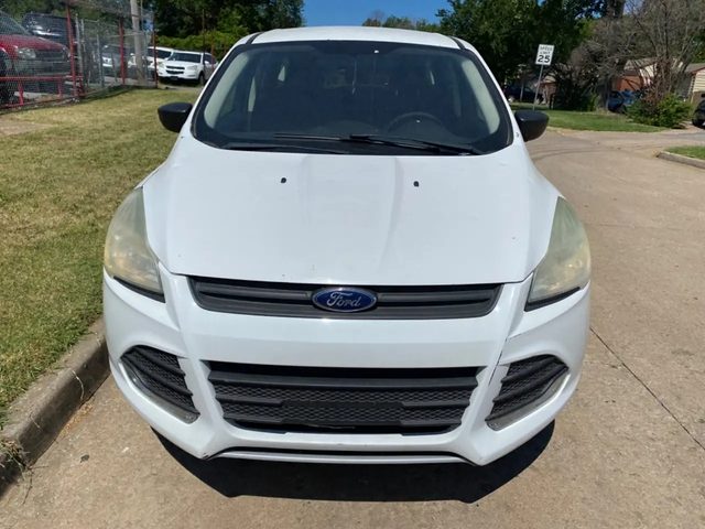 2015 Ford Escape S FWD photo