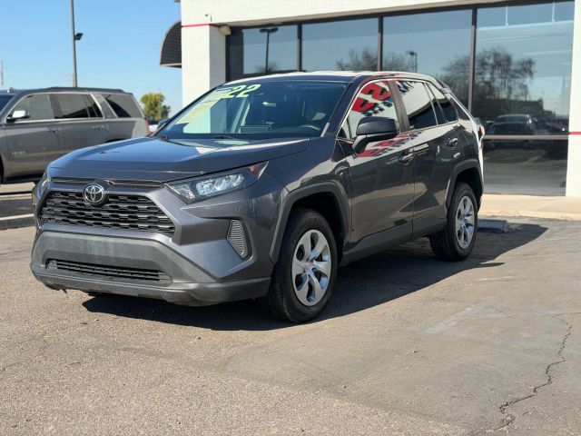 2022 Toyota RAV4 LE AWD photo
