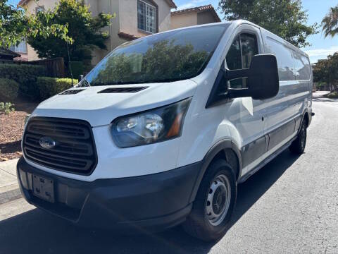 2015 Ford Transit Van RWD photo