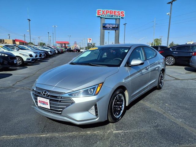 2020 Hyundai Elantra SE FWD photo