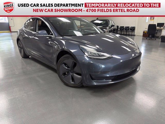 2020 Tesla Model 3 Standard Range RWD photo