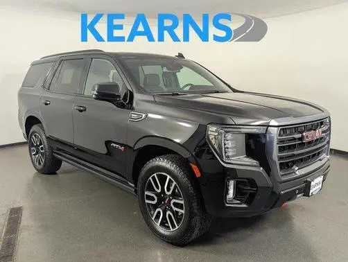 2023 GMC Yukon AT4 4WD photo