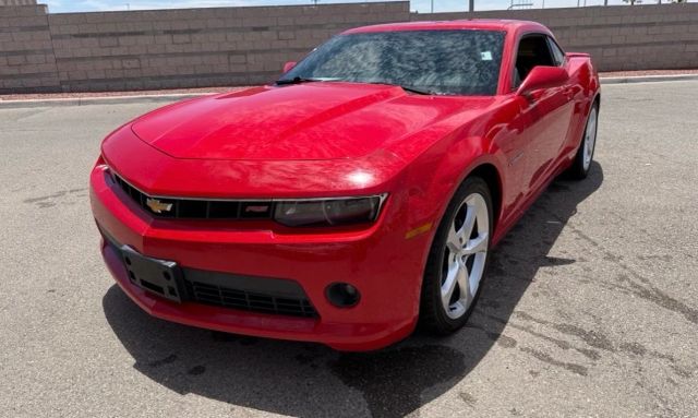 2015 Chevrolet Camaro LT RWD photo