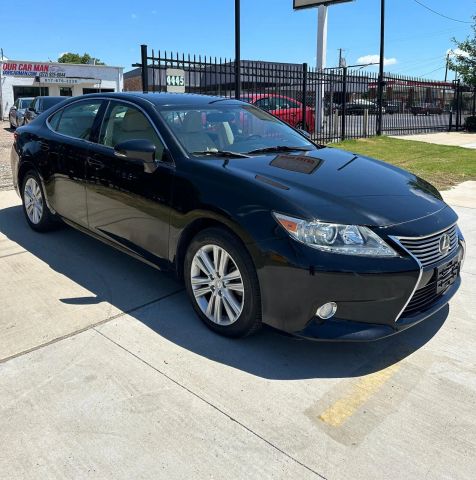 2015 Lexus ES Crafted Line FWD photo