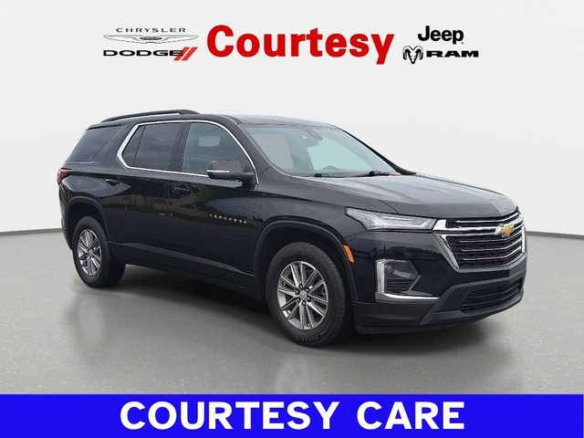 2023 Chevrolet Traverse LT Cloth AWD photo