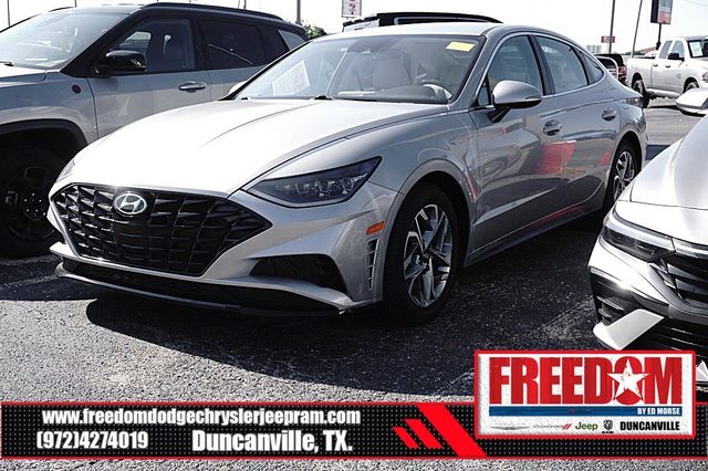 2023 Hyundai Sonata SEL FWD photo