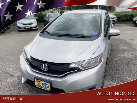 2015 Honda Fit EX FWD photo