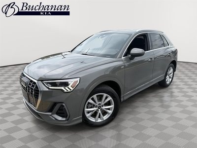 2023 Audi Q3 S line Premium AWD photo