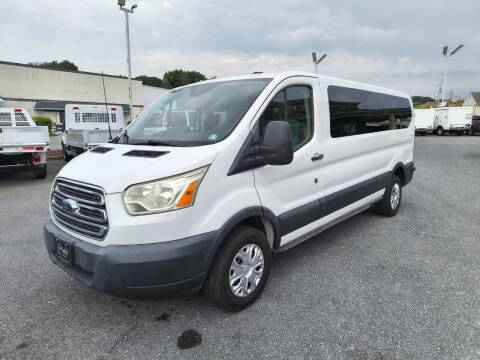 2016 Ford Transit Passenger Wagon XL RWD photo