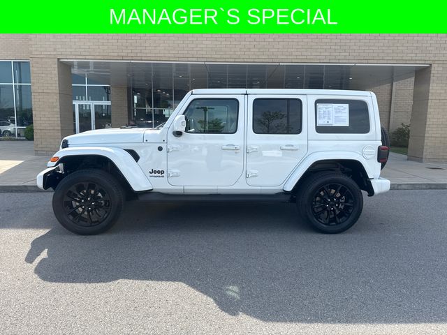 2022 Jeep Wrangler Unlimited Unlimited High Altitude 4WD photo