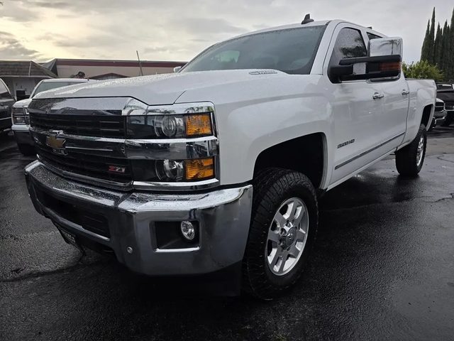 2015 Chevrolet Silverado 2500HD LTZ 4WD photo