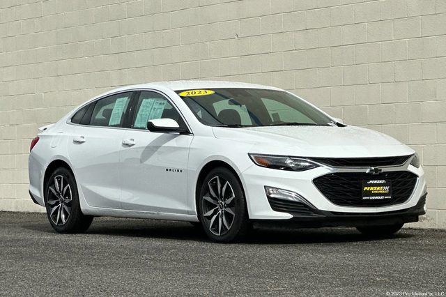 2023 Chevrolet Malibu RS FWD photo