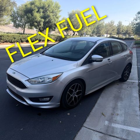 2015 Ford Focus SE FWD photo