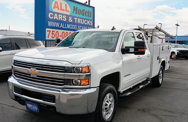 2018 Chevrolet Silverado 2500HD LT RWD photo