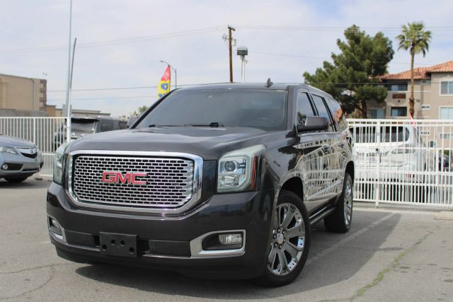 2015 GMC Yukon Denali 4WD photo