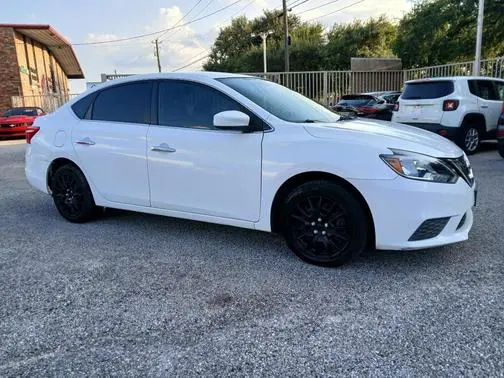 2019 Nissan Sentra S FWD photo