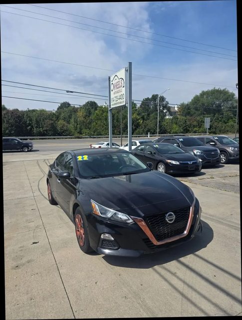 2022 Nissan Altima 2.5 S FWD photo