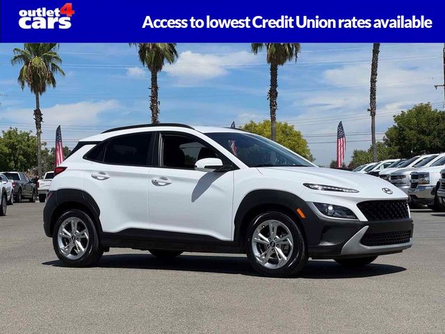 2023 Hyundai Kona SEL FWD photo