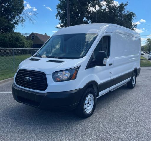 2019 Ford Transit Van RWD photo