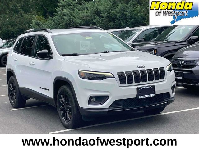 2022 Jeep Cherokee Altitude 4WD photo