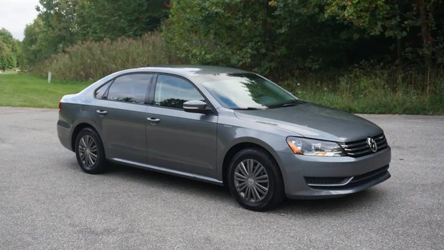 2015 Volkswagen Passat 1.8T S FWD photo