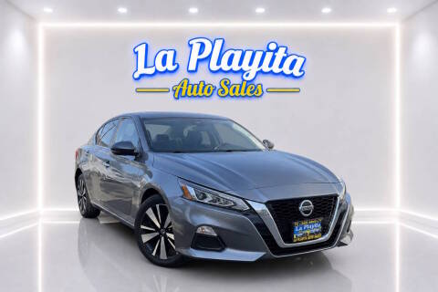 2022 Nissan Altima 2.5 SV FWD photo