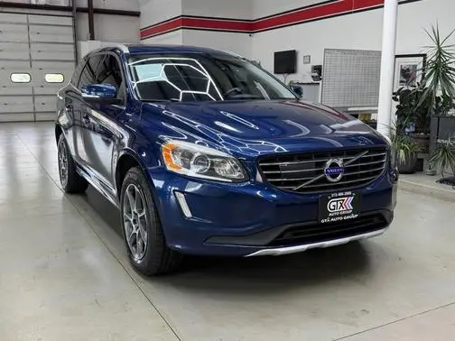 2015 Volvo XC60 T6 Platinum AWD photo