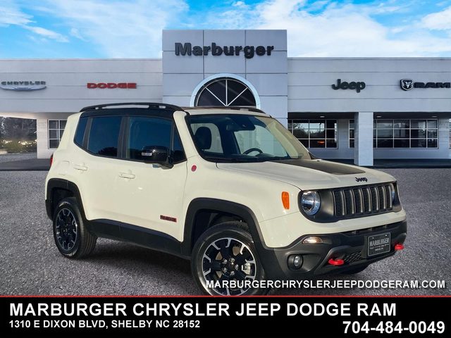 2023 Jeep Renegade Trailhawk 4WD photo