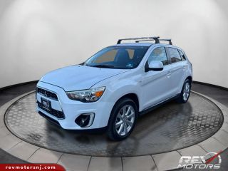 2015 Mitsubishi Outlander Sport SE 4WD photo