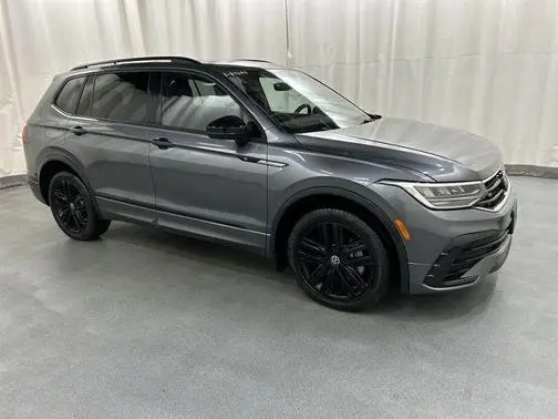 2022 Volkswagen Tiguan SE R-Line Black AWD photo