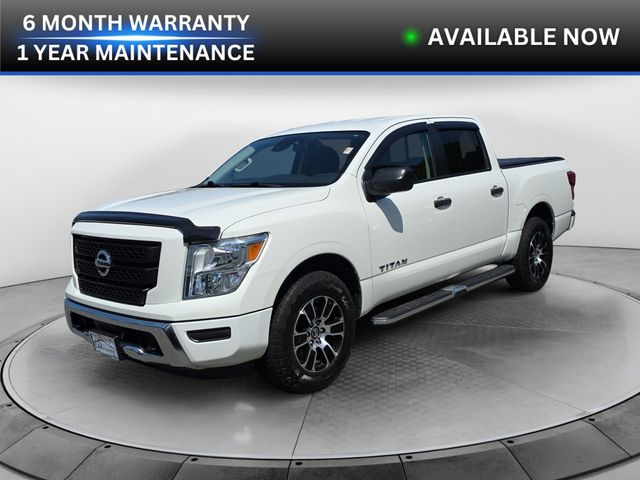 2022 Nissan Titan SV 4WD photo