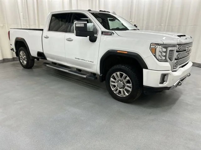 2023 GMC Sierra 2500HD Denali 4WD photo