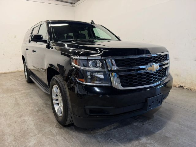 2020 Chevrolet Suburban LT 4WD photo