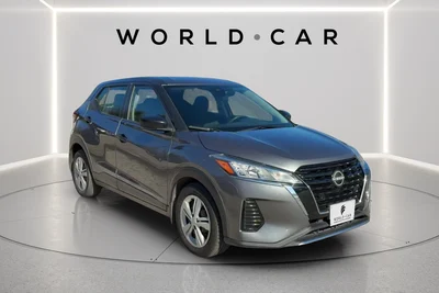 2022 Nissan Kicks S FWD photo