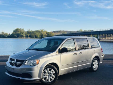 2016 Dodge Grand Caravan SE Plus FWD photo