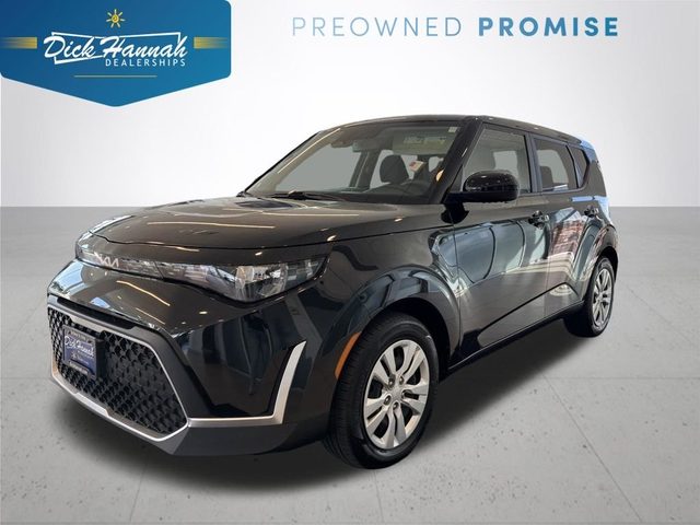 2023 Kia Soul LX FWD photo