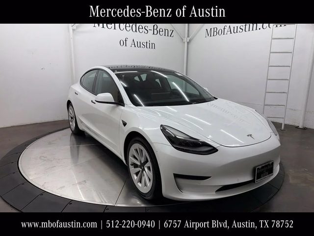 2022 Tesla Model 3 RWD photo
