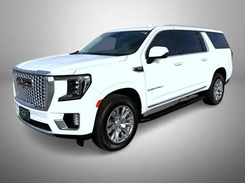 2023 GMC Yukon XL Denali 4WD photo