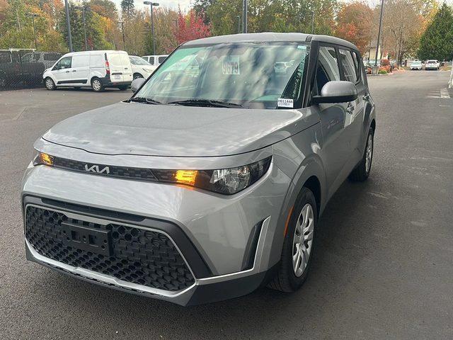 2023 Kia Soul LX FWD photo