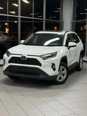 2019 Toyota RAV4 Hybrid XLE AWD photo